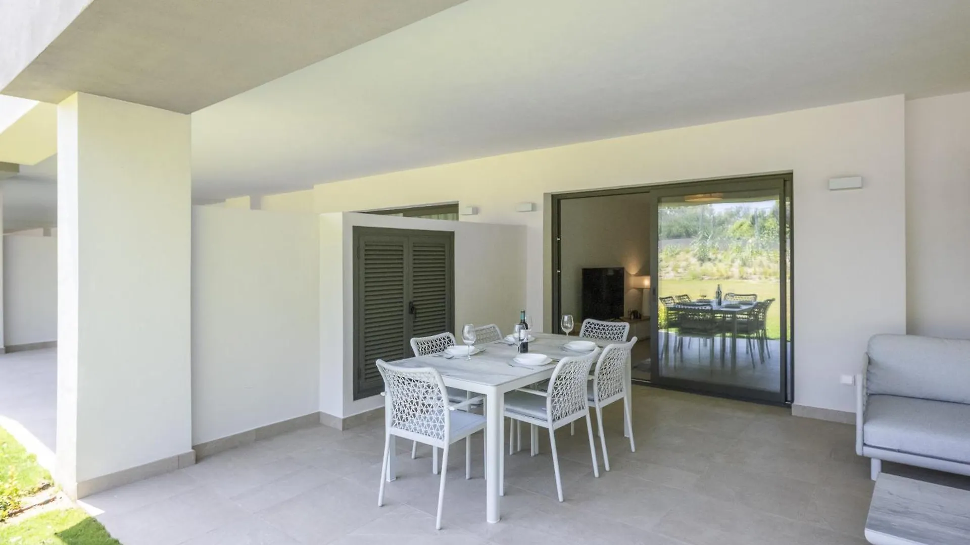 Solemar Beach 2373 Casares 0*,